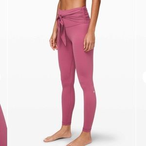 BRAND NEW LULULEMON ALIGN 28” WRAP WAIST LEGGINGS
